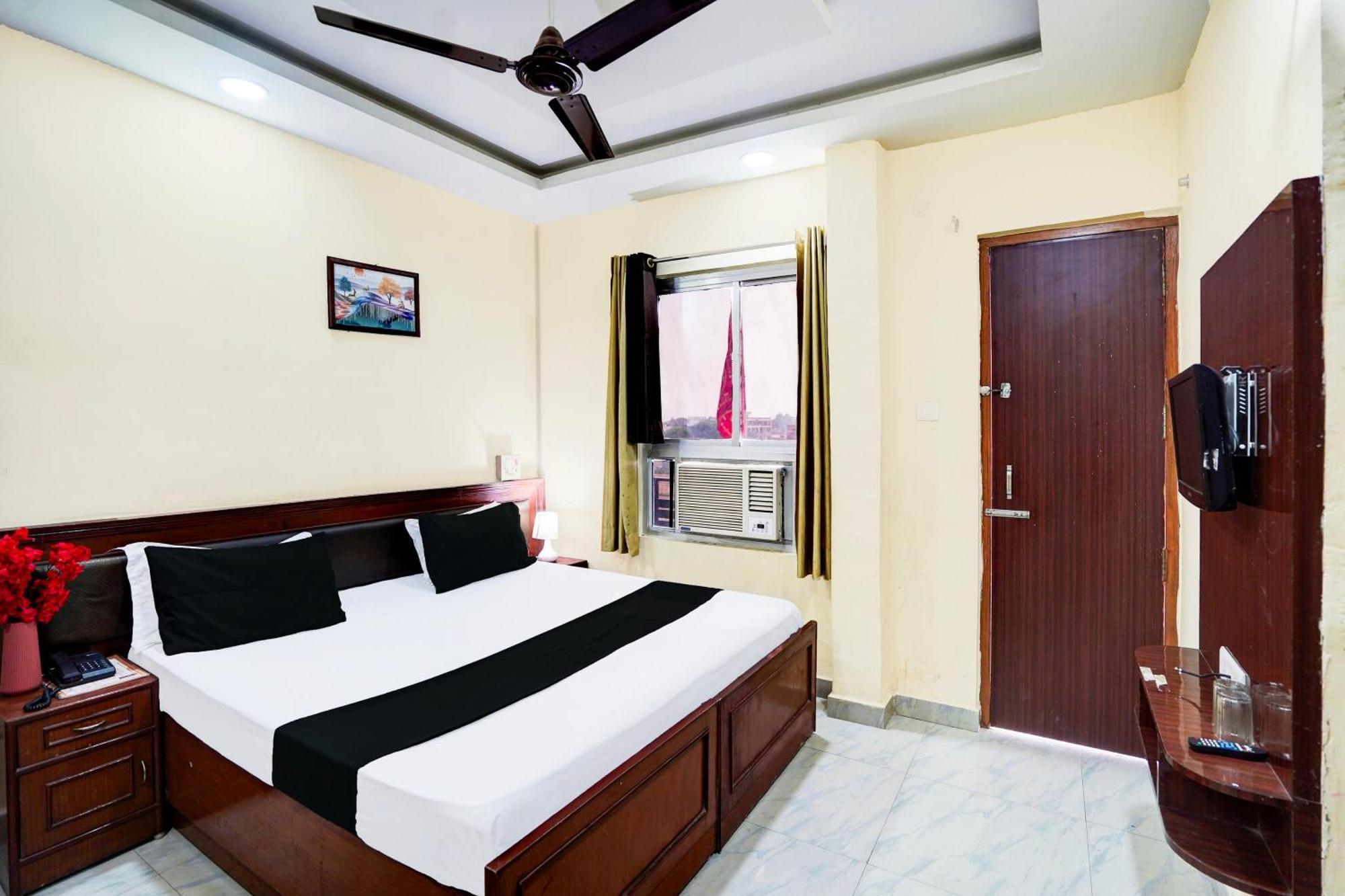 Hotel O Nova Resorts & Luxury Farm Raebareli Exterior foto