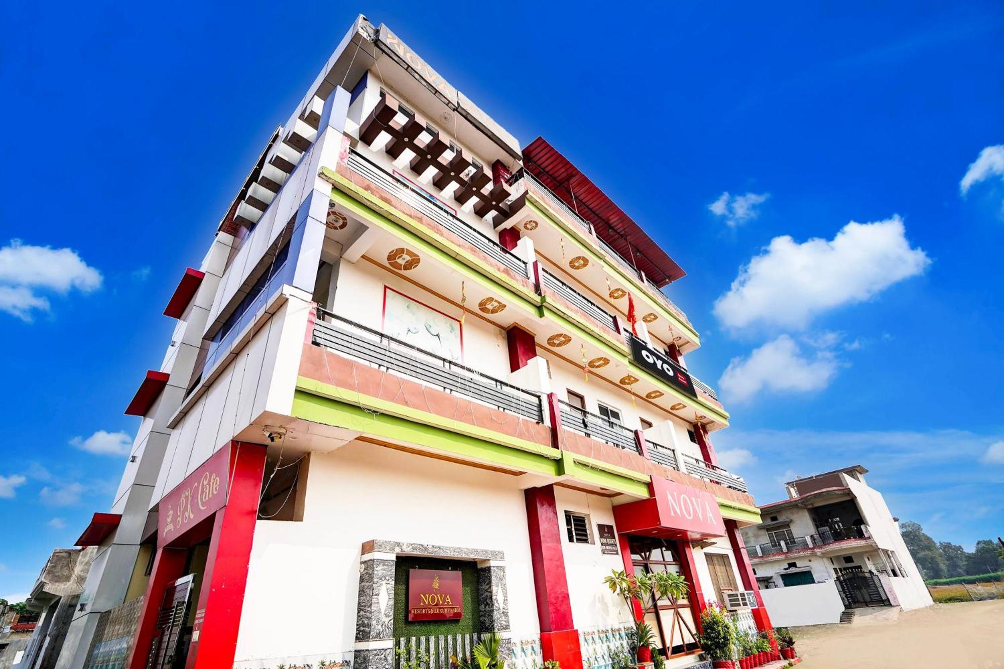 Hotel O Nova Resorts & Luxury Farm Raebareli Exterior foto