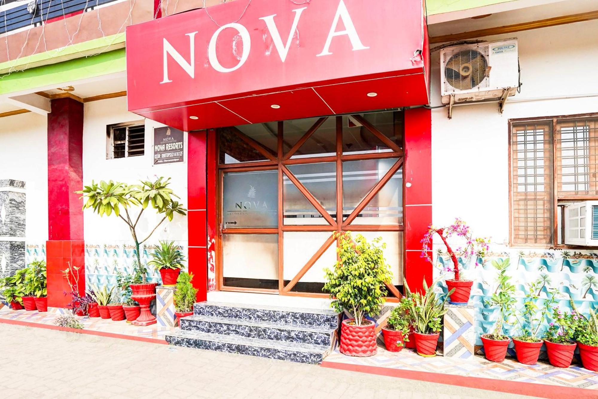 Hotel O Nova Resorts & Luxury Farm Raebareli Exterior foto